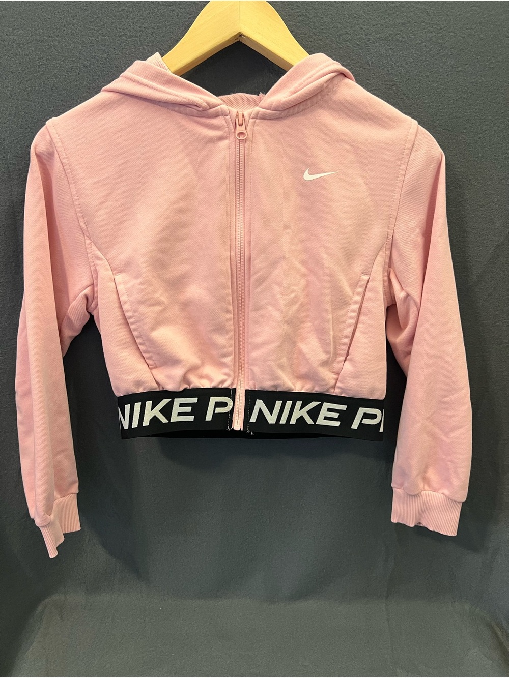 Girls Nike Pro Dri-Fit zip up hoodie size medium